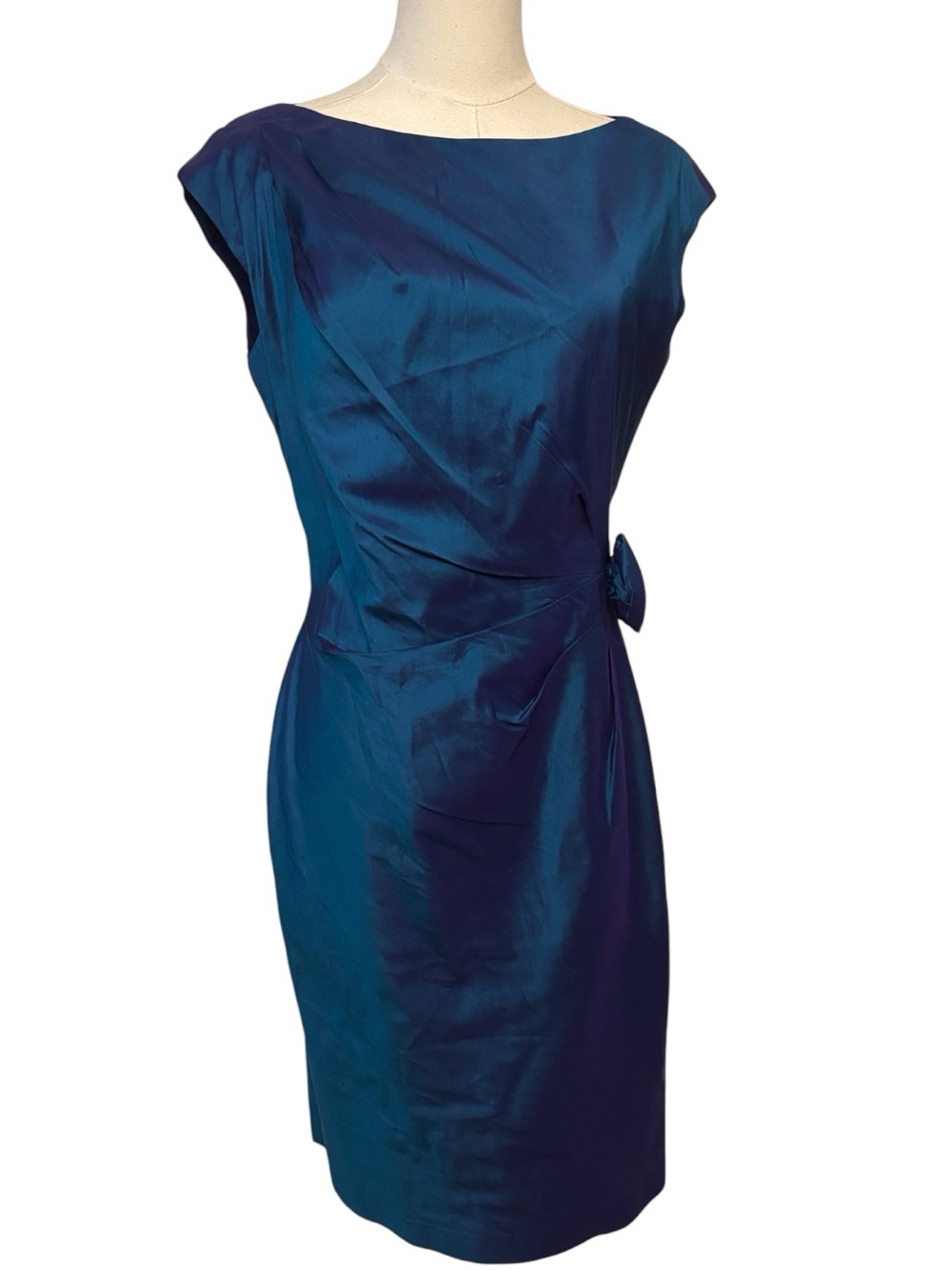 Suzy Chin Blue Color Changing Silk Sleeveless Sheath Dress Size 6